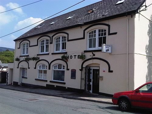 โรงแรม เดอะ เฮนดรูเวน Treorchy ภายนอก รูปภาพ